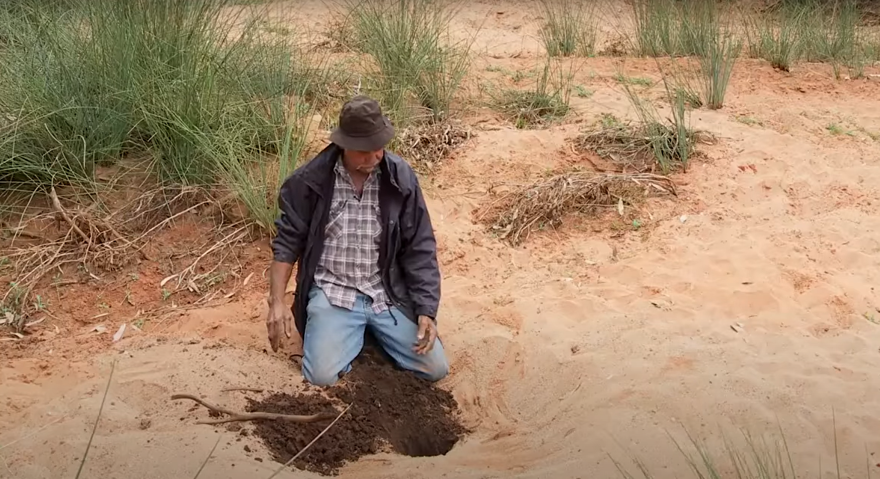 Finding water in a dry creekbed with Badger Bates