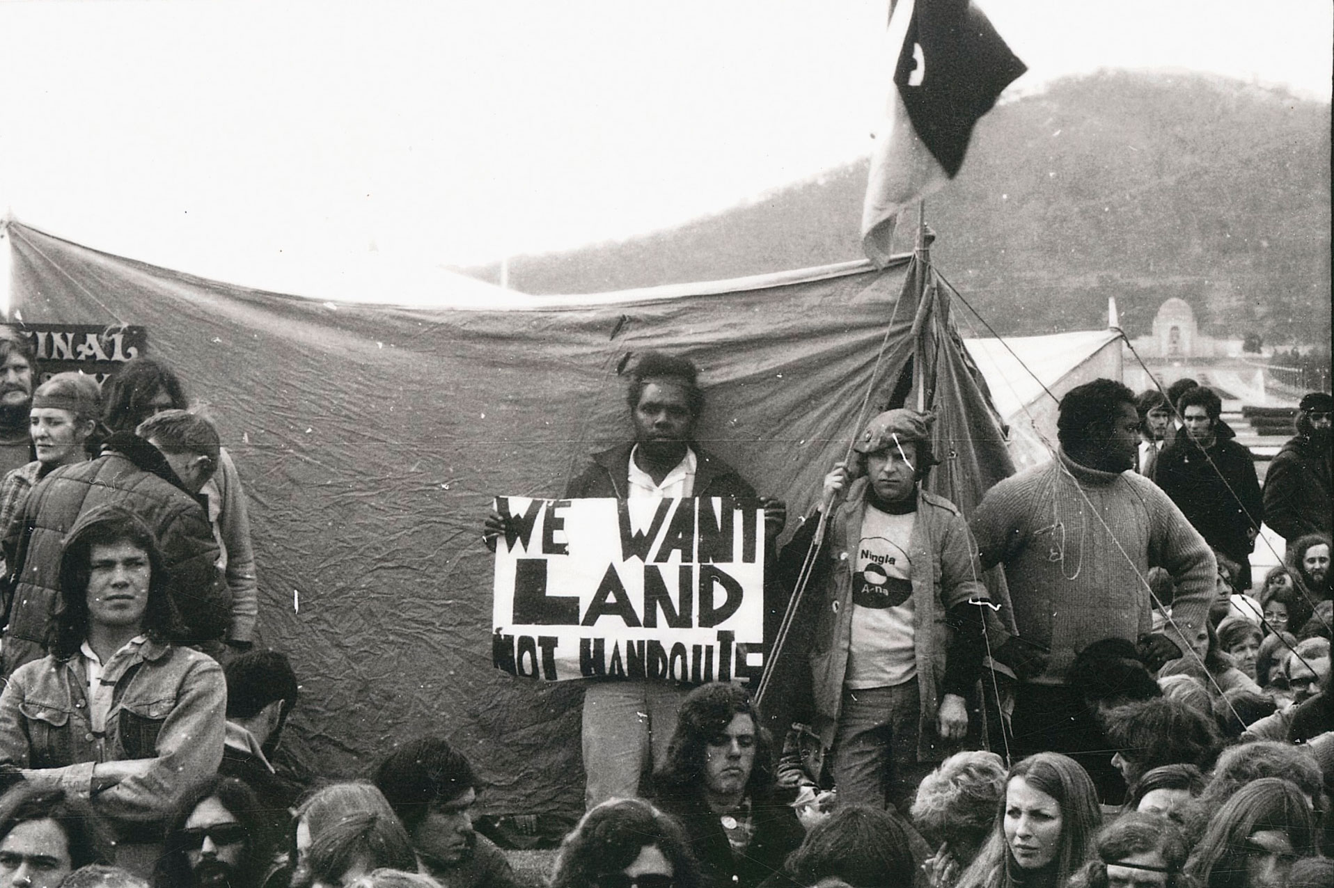 “We want land, not handouts”–> The Tent Embassy